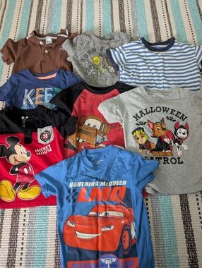 Lot Of 8 2T T Shirts Including Paw Patrol And Disney